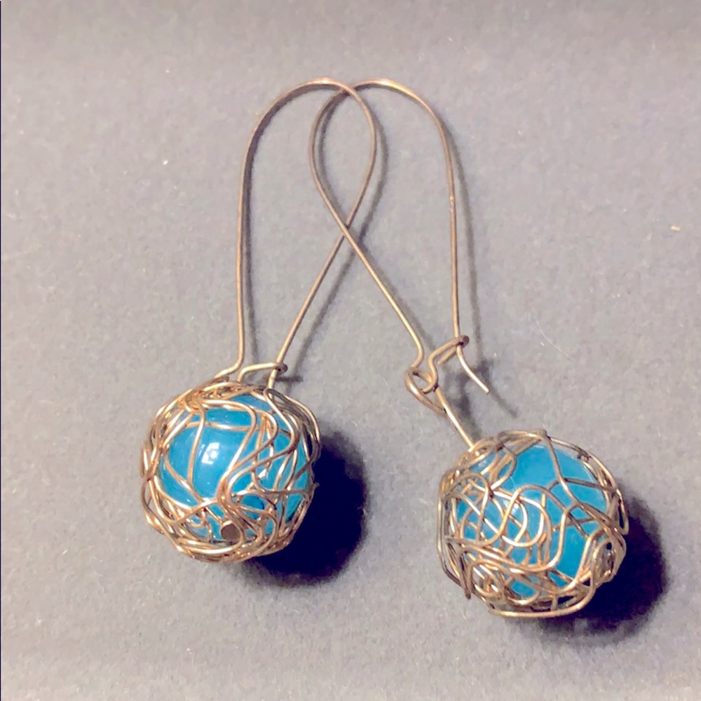 SALE 🛍 3 for $20.00 Item 
Earrings